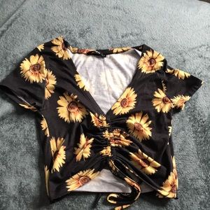 adjustable sunflower shirt